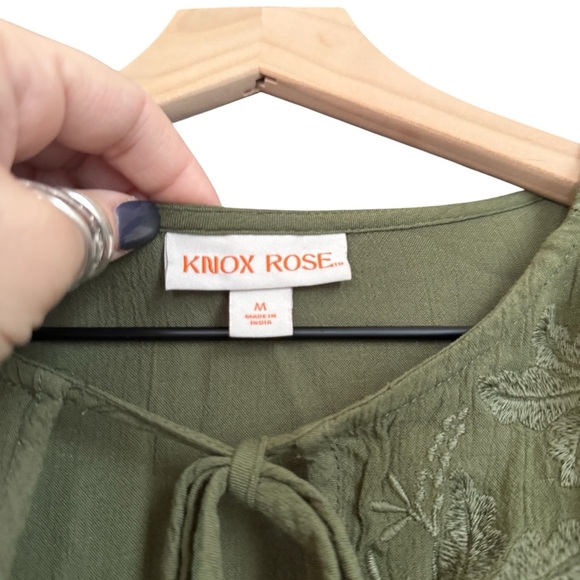 Knox Rose Embroidered Blouse - Picture 2 of 6